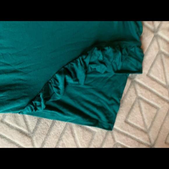 Faux v-neck top - Picture 3 of 3